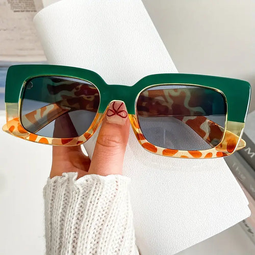 Chic Rectangle